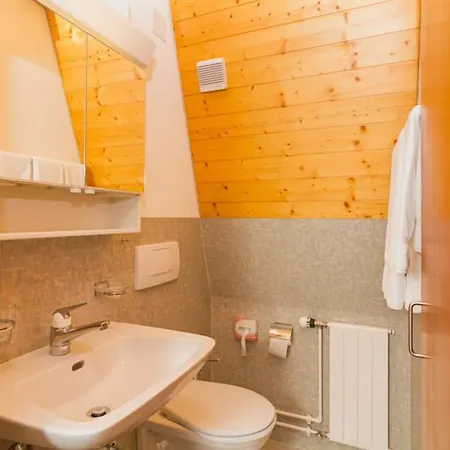 מלון Swiss Views